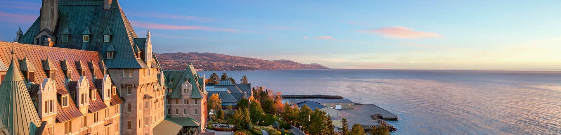 vue aérienne du manoir richelieu et de la propriété